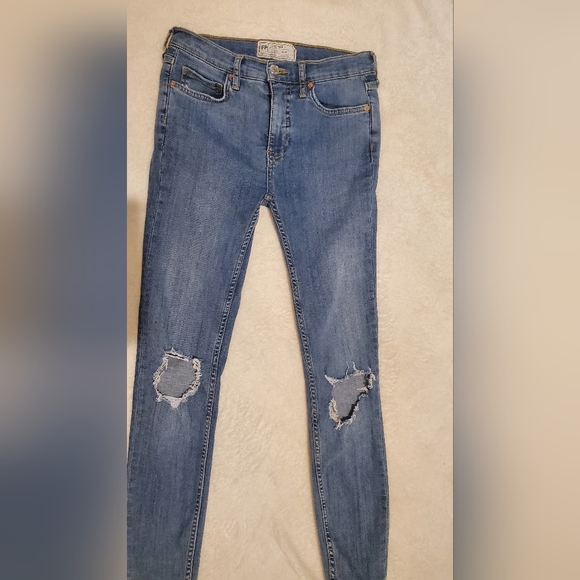 Free People Blue Skinny Distressed Jeans - Picture 5 of 7
